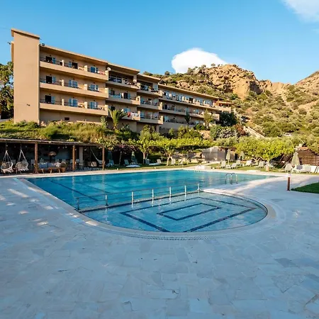 Maxine Hotel Agia Galini