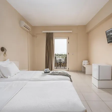 Hotel Maxine Agia Galini