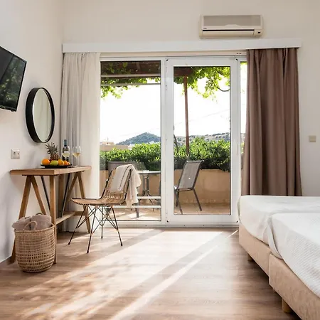 Hotel Paralos The Maxine Adults Only 3*